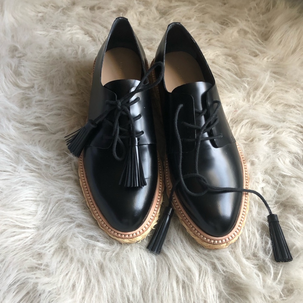 🎀Loeffler Randall Oxford Tassel Shoe🎀